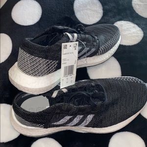 NEW ADIDAS PURE BOOST GO W Size 7 black
